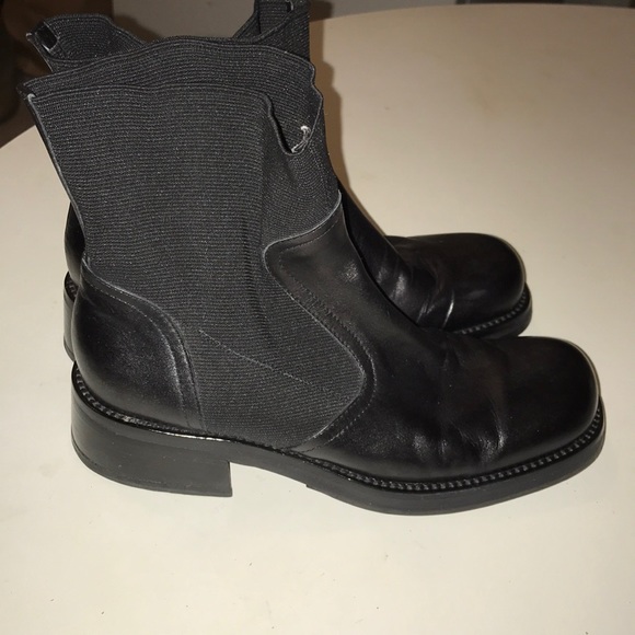 Dolce Gabbana Ankle Boots💥💥sale - Picture 3 of 8